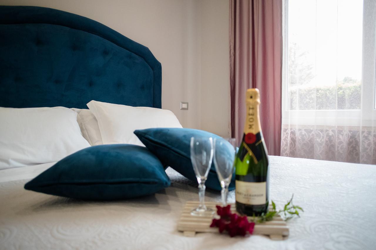 Relais Villa Italia Selcetta ภายนอก รูปภาพ