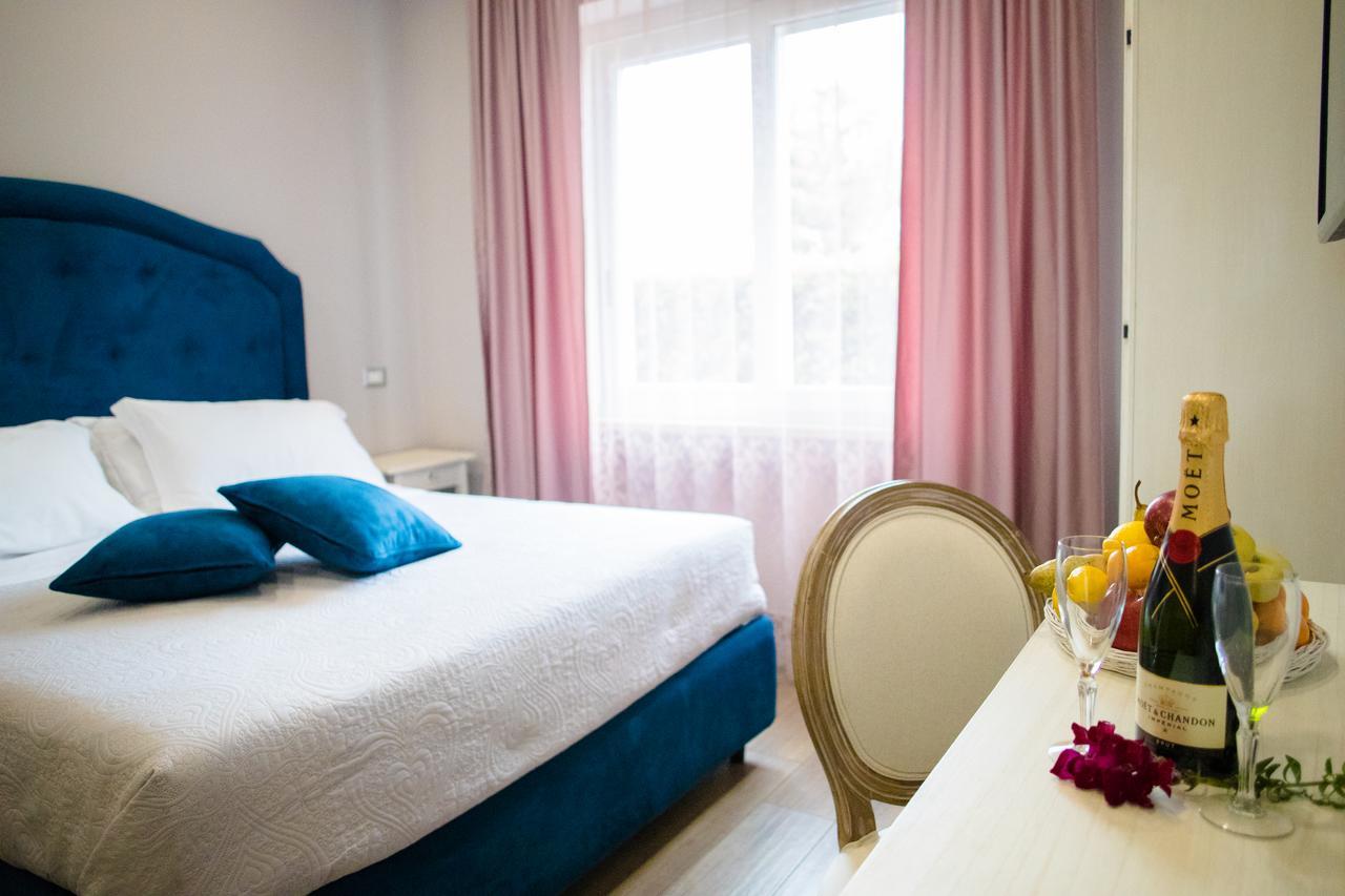 Relais Villa Italia Selcetta ภายนอก รูปภาพ